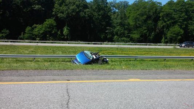 Illustration for article titled Over 140mph + Drunk = Everyone Dead But Driver